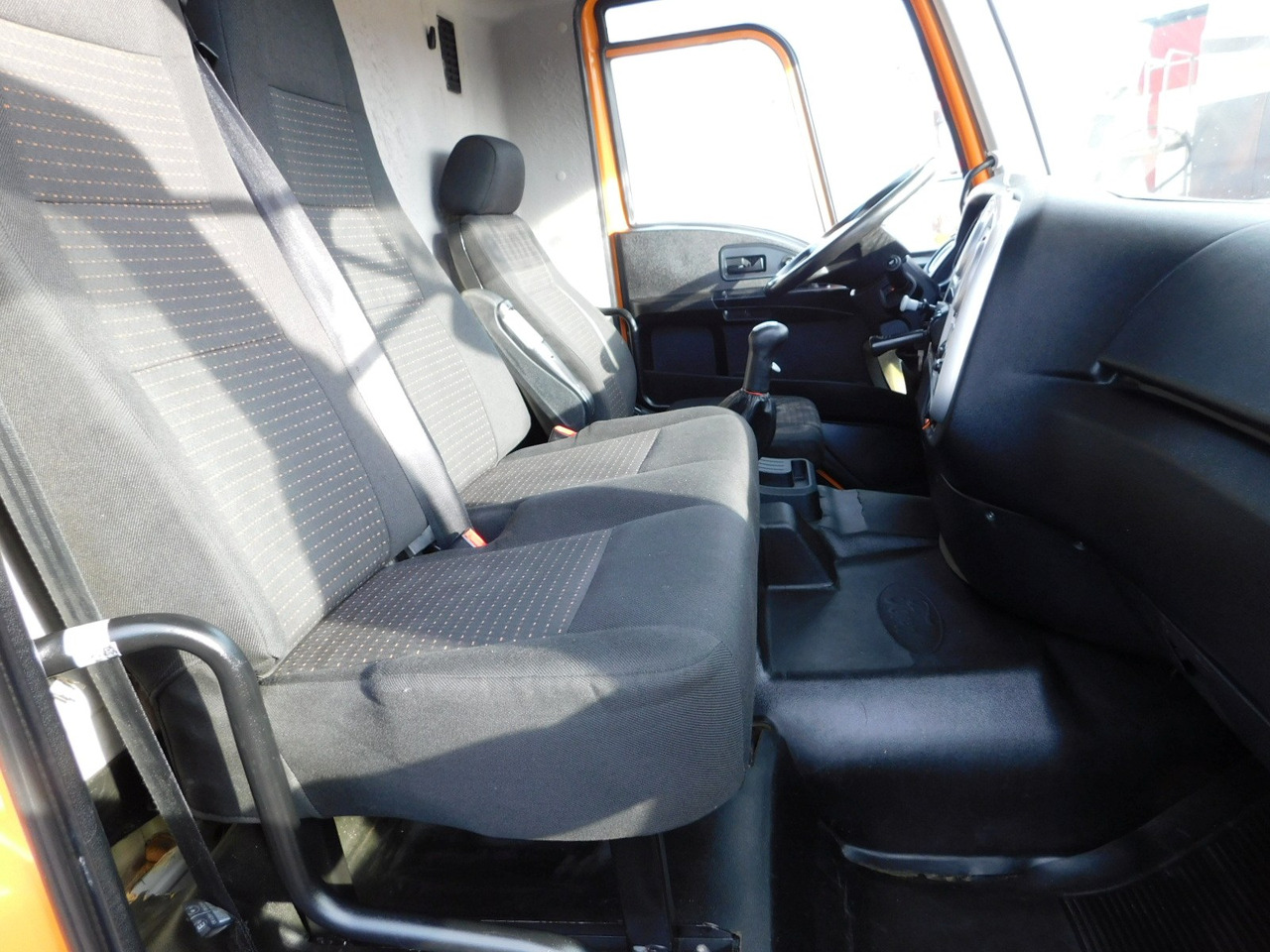 Ford 3542d 6x4 dcab e6 16s2230 - Самосвал: фото 5 Ford 3542d 6x4 dcab e6 16s2230 - Самосвал: фото 5