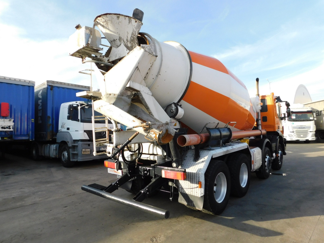 Iveco Ad 340 tb - Автобетоносмеситель: фото 3 Iveco Ad 340 tb - Автобетоносмеситель: фото 3
