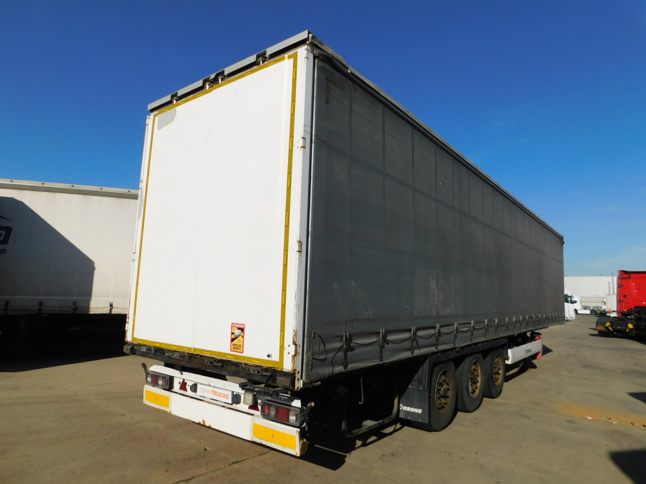 Krone Sd - Тентованный полуприцеп: фото 3 Krone Sd - Тентованный полуприцеп: фото 3