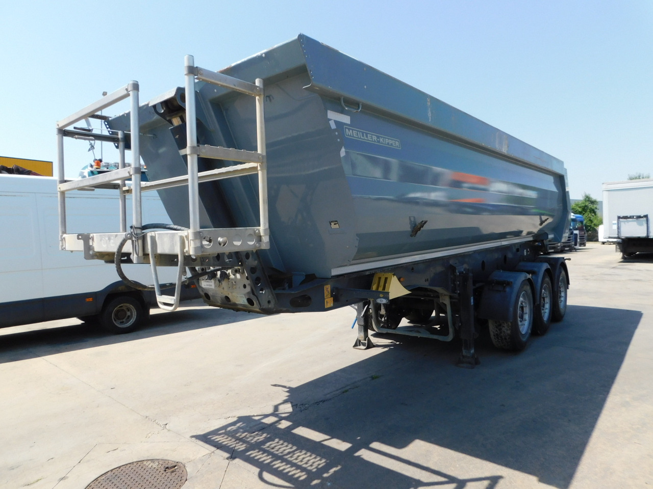 Meiller Mhps 1227 noss2 - Самосвальный полуприцеп: фото 1 Meiller Mhps 1227 noss2 - Самосвальный полуприцеп: фото 1