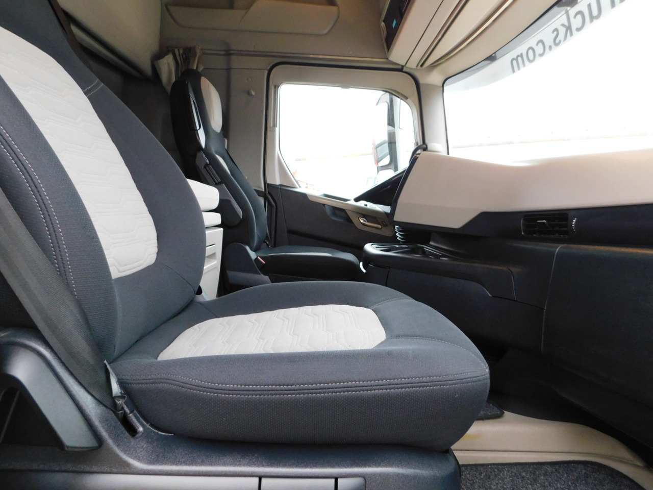 Ford F max 4x2 scab e6 12s2620 - Тягач: фото 5 Ford F max 4x2 scab e6 12s2620 - Тягач: фото 5