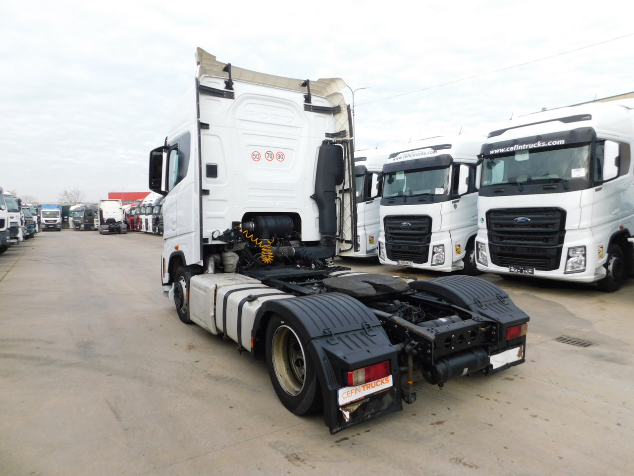 Ford F max ll 4x2 scab e6 12tx2620 - Тягач: фото 4 Ford F max ll 4x2 scab e6 12tx2620 - Тягач: фото 4