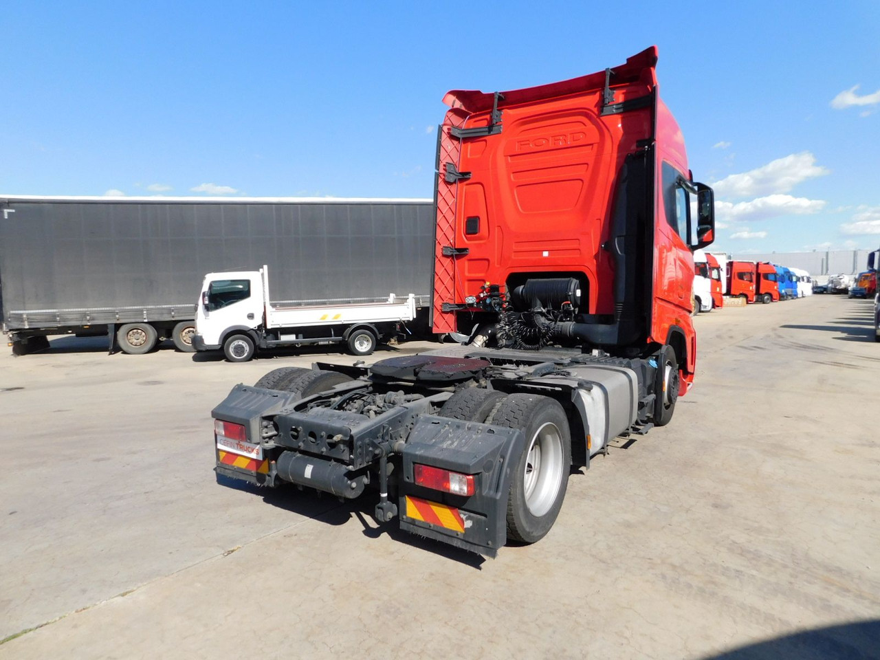 Ford F max ll 4x2 scab e6 12tx2620 - Тягач: фото 3 Ford F max ll 4x2 scab e6 12tx2620 - Тягач: фото 3