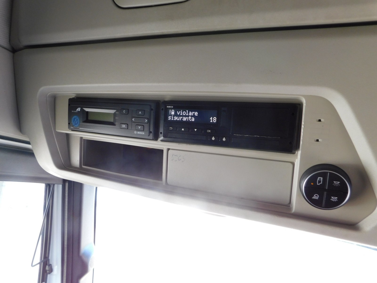 Тягач Iveco As440stp: фото 8