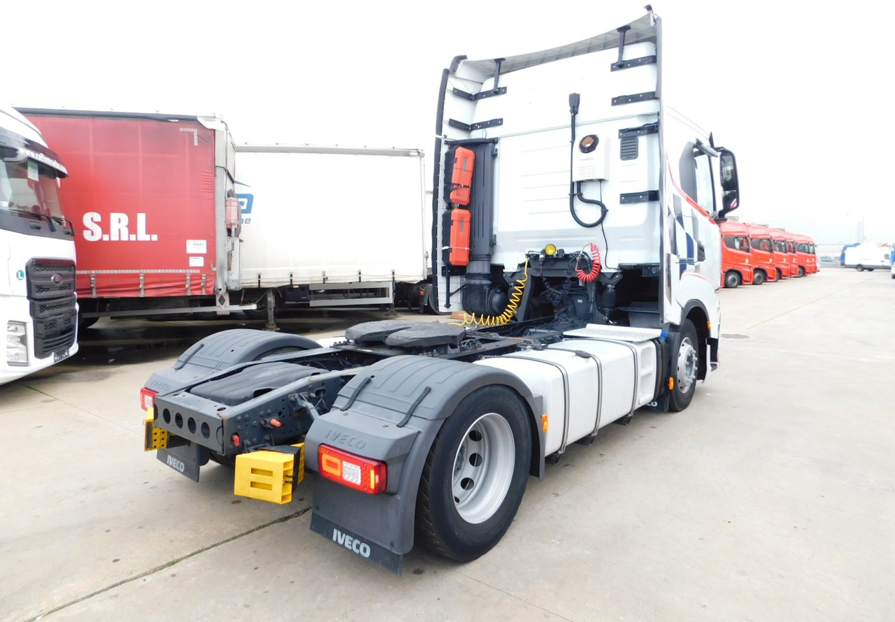 Iveco As440stp - Тягач: фото 3 Iveco As440stp - Тягач: фото 3