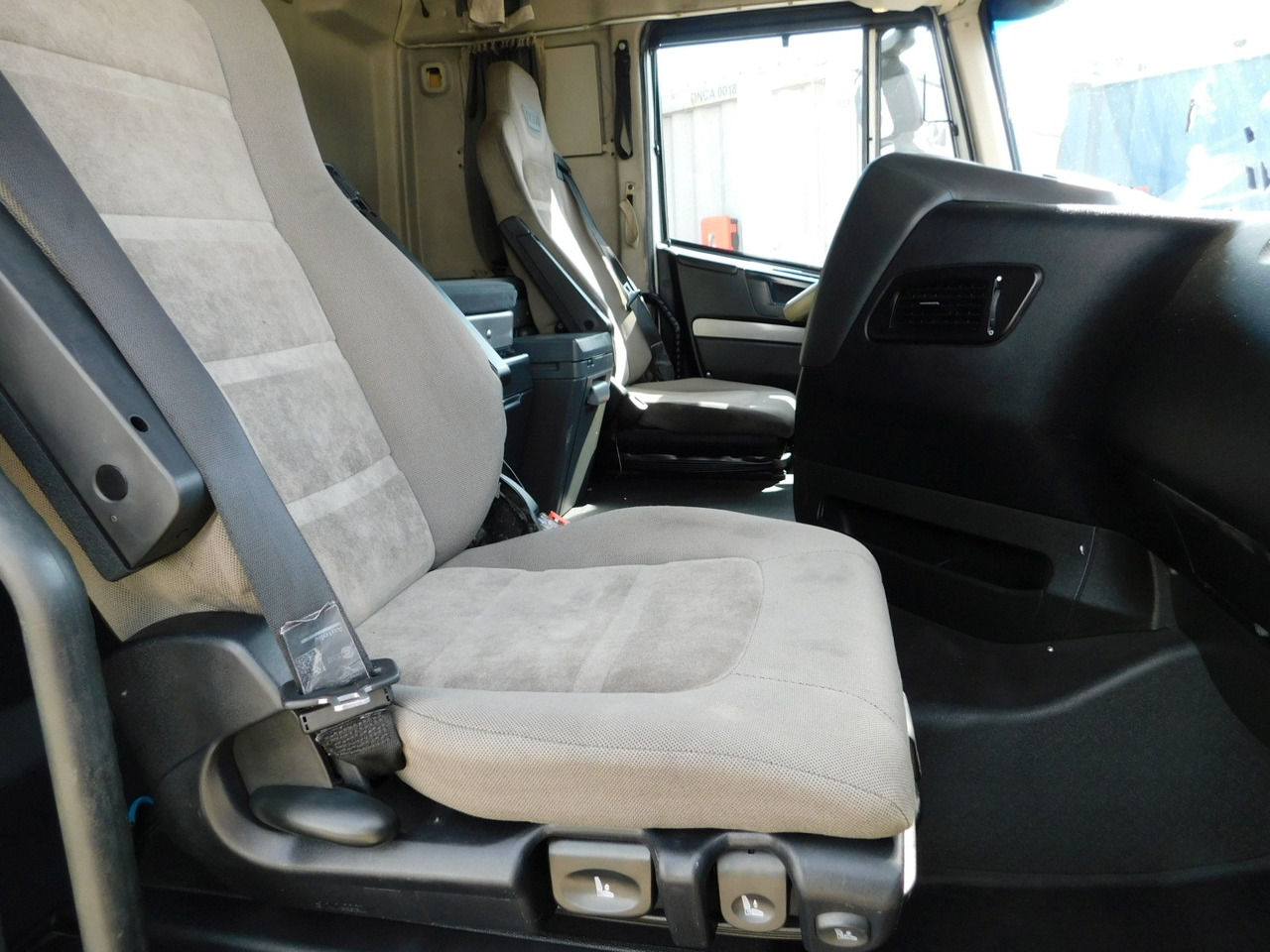 Iveco As440tp - Тягач: фото 5 Iveco As440tp - Тягач: фото 5