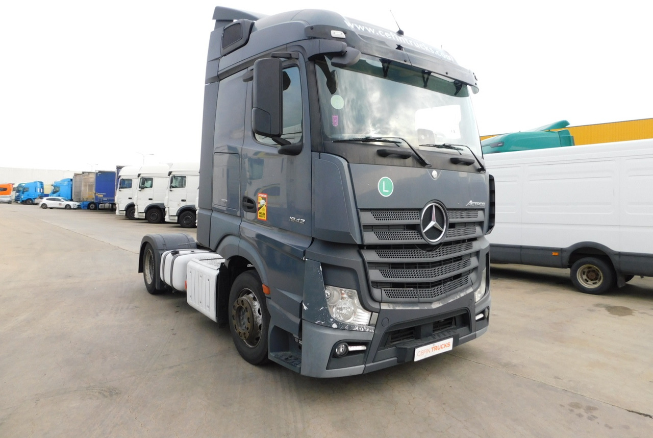 Mercedes Actros 1842 - Тягач: фото 2 Mercedes Actros 1842 - Тягач: фото 2