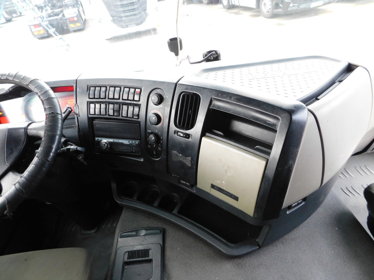 Тягач Renault Premium460dxi: фото 7