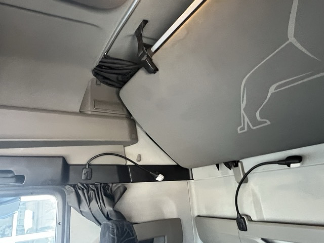 MAN TGX 18.510 4x2 BL SA Euro6 Retarder Klima ZV - Тягач: фото 5 MAN TGX 18.510 4x2 BL SA Euro6 Retarder Klima ZV - Тягач: фото 5