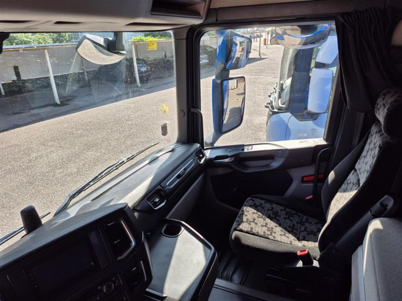 Scania R 450 - Тягач: фото 5 Scania R 450 - Тягач: фото 5