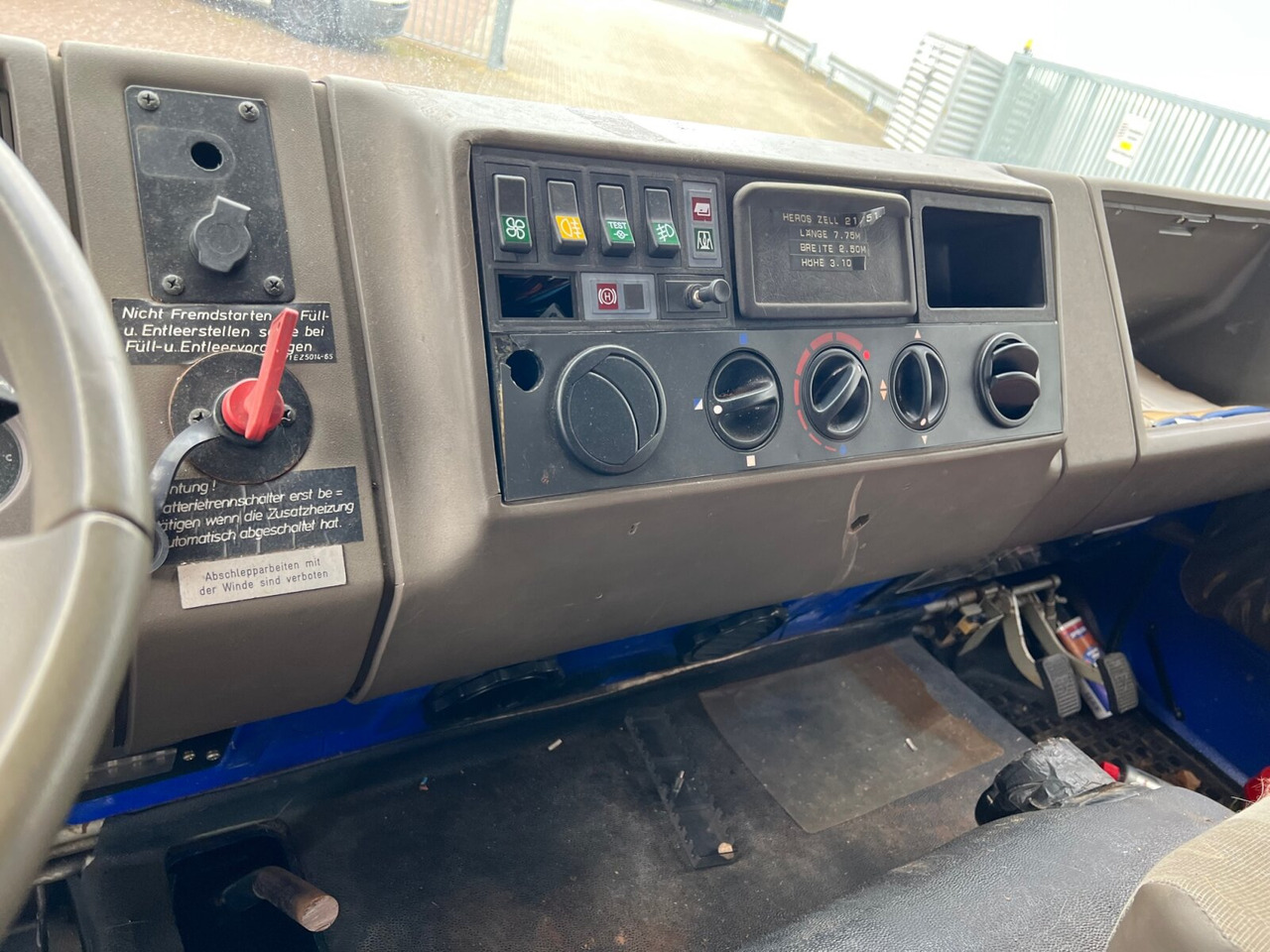 Andere 120-23 AW 4x4 Doka 120-23 AW 4x4 Doka, V8-Motor, Seilwinde - Грузовик-шасси: фото 4 Andere 120-23 AW 4x4 Doka 120-23 AW 4x4 Doka, V8-Motor, Seilwinde - Грузовик-шасси: фото 4