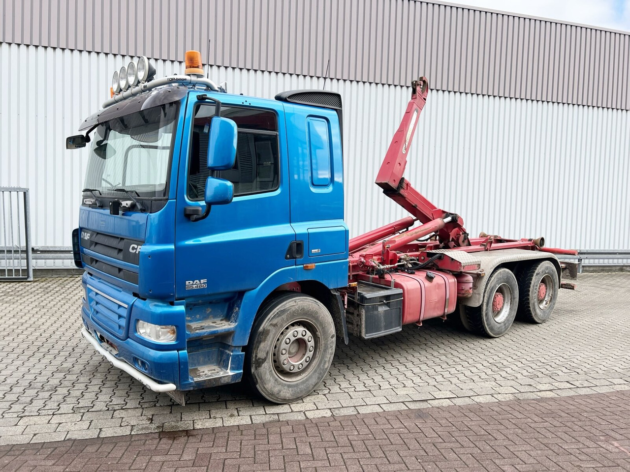 DAF AT 85.460 6x4 AT 85.460 6x4, Abrollkipper Palfinger T20 - Крюковой мультилифт: фото 1 DAF AT 85.460 6x4 AT 85.460 6x4, Abrollkipper Palfinger T20 - Крюковой мультилифт: фото 1