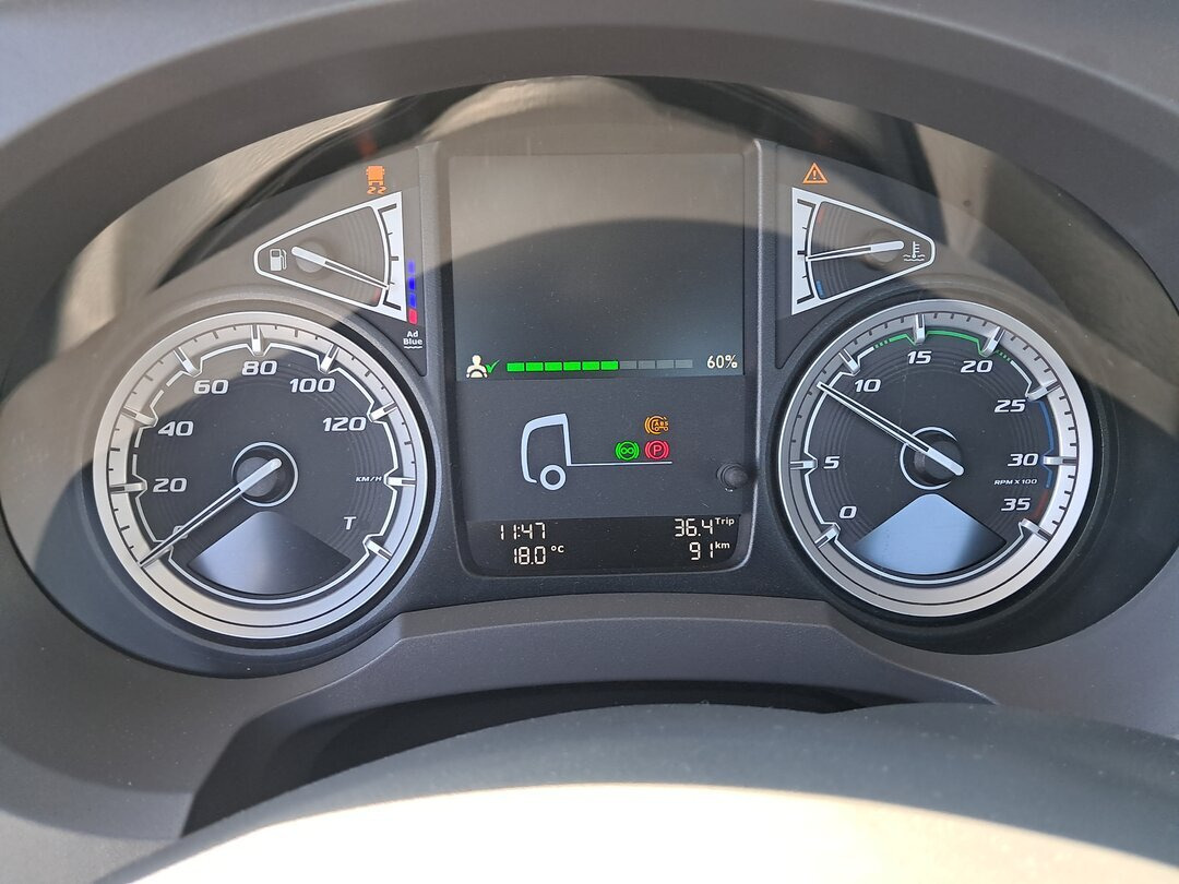 DAF LF 290 FA 4x2 LF 290 FA 4x2, Nebenantrieb, Navi, Abrollanlage HYVA T12-45 - Крюковой мультилифт: фото 2 DAF LF 290 FA 4x2 LF 290 FA 4x2, Nebenantrieb, Navi, Abrollanlage HYVA T12-45 - Крюковой мультилифт: фото 2