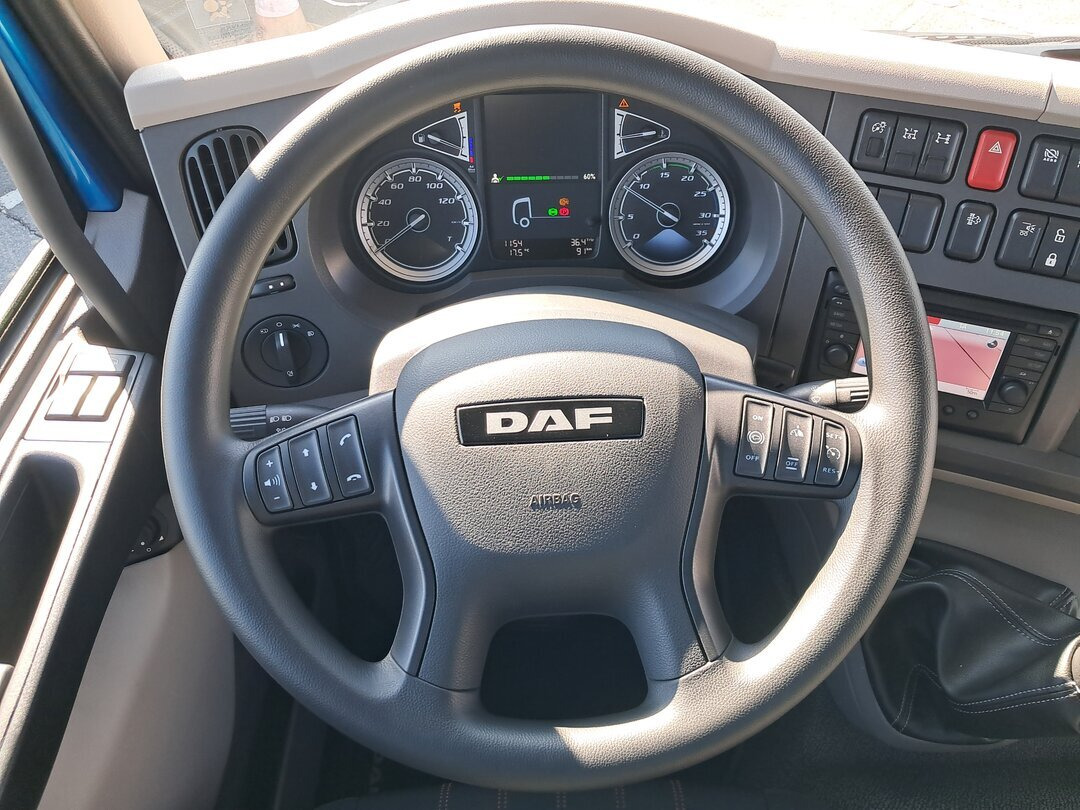 Новый Грузовик-шасси DAF LF 290 FA 4x2 LF 290 FA 4x2, Nebenantrieb, Navi: фото 13 Новый Грузовик-шасси DAF LF 290 FA 4x2 LF 290 FA 4x2, Nebenantrieb, Navi: фото 13