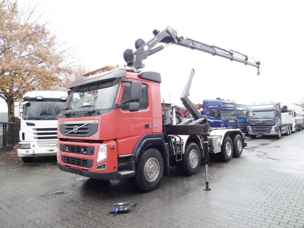 FM 460 8x2-6 FM 460 8x2-6, Lenk-/Liftachse, Kran HMF 2020-K4, Funk - Крюковой мультилифт, Автоманипулятор: фото 1 FM 460 8x2-6 FM 460 8x2-6, Lenk-/Liftachse, Kran HMF 2020-K4, Funk - Крюковой мультилифт, Автоманипулятор: фото 1