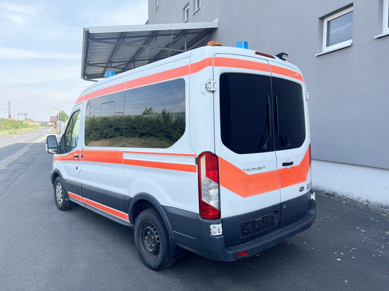 Машина скорой помощи Ford Transit 2.2 TDCI 4x2 Transit 2.2 TDCI 4x2, Krankentransporter: фото 13