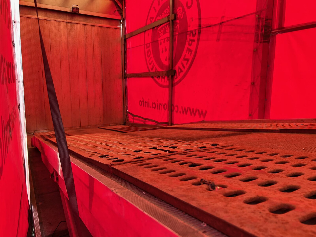 Прицеп-автовоз H10 Autotransportanhänger FGS, H10 Autotransportanhänger, Durchladesystem, Liftplateau, Funk, 57 cbm: фото 11 Прицеп-автовоз H10 Autotransportanhänger FGS, H10 Autotransportanhänger, Durchladesystem, Liftplateau, Funk, 57 cbm: фото 11