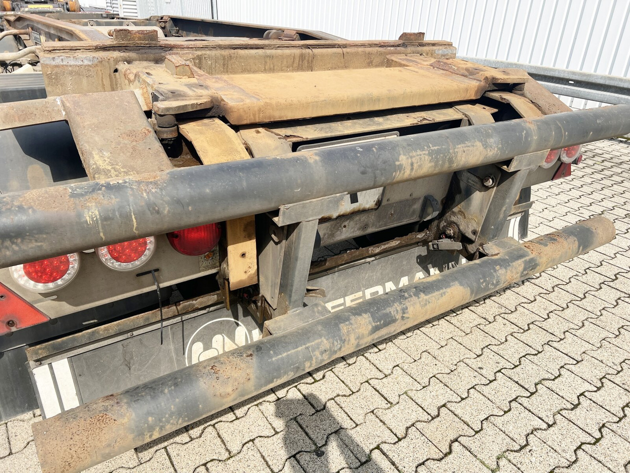 HSA 18.65 Schlittenabroller HSA 18.65 Schlittenabroller - Прицеп мультилифт/ Бункеровоз: фото 2 HSA 18.65 Schlittenabroller HSA 18.65 Schlittenabroller - Прицеп мультилифт/ Бункеровоз: фото 2