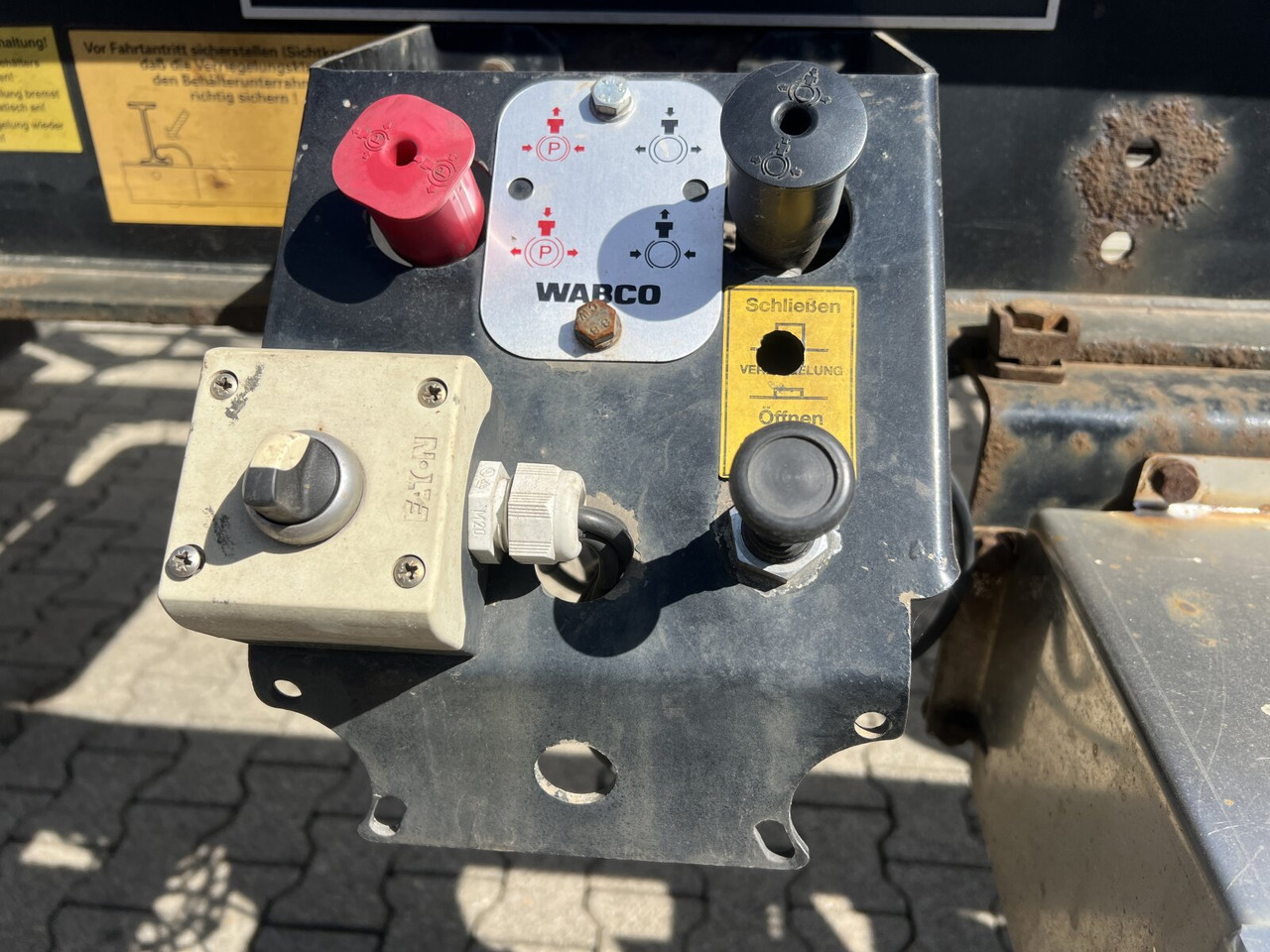 HSA 18.65 Schlittenabroller HUEFFERMANN HSA 18.65 Schlittenabroller - Прицеп мультилифт/ Бункеровоз: фото 2 HSA 18.65 Schlittenabroller HUEFFERMANN HSA 18.65 Schlittenabroller - Прицеп мультилифт/ Бункеровоз: фото 2