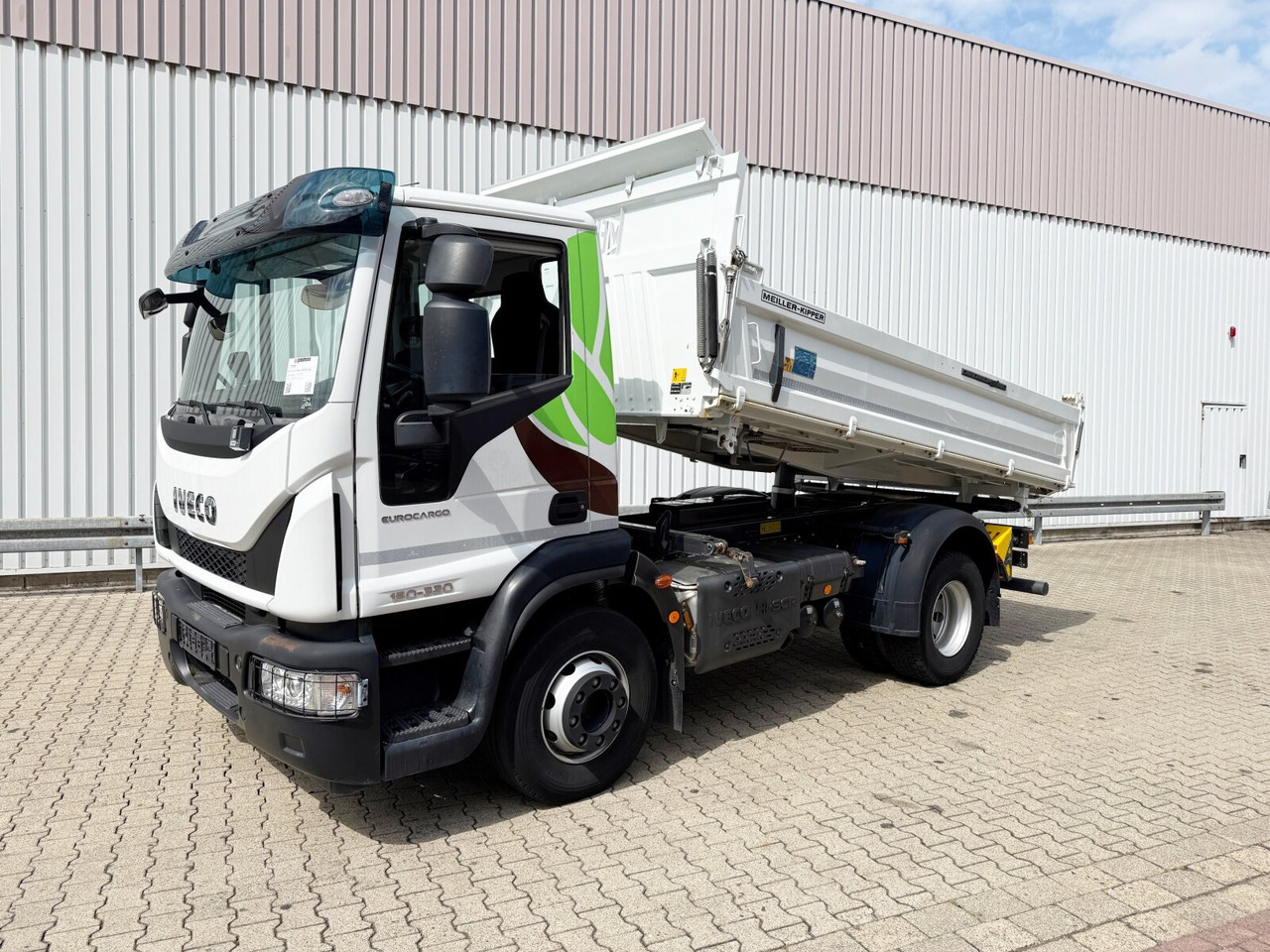 Iveco EuroCargo 150E32 K 4x2 EuroCargo 150E32 K 4x2, Meiller Kipper, 2x AHK - Самосвал: фото 1 Iveco EuroCargo 150E32 K 4x2 EuroCargo 150E32 K 4x2, Meiller Kipper, 2x AHK - Самосвал: фото 1