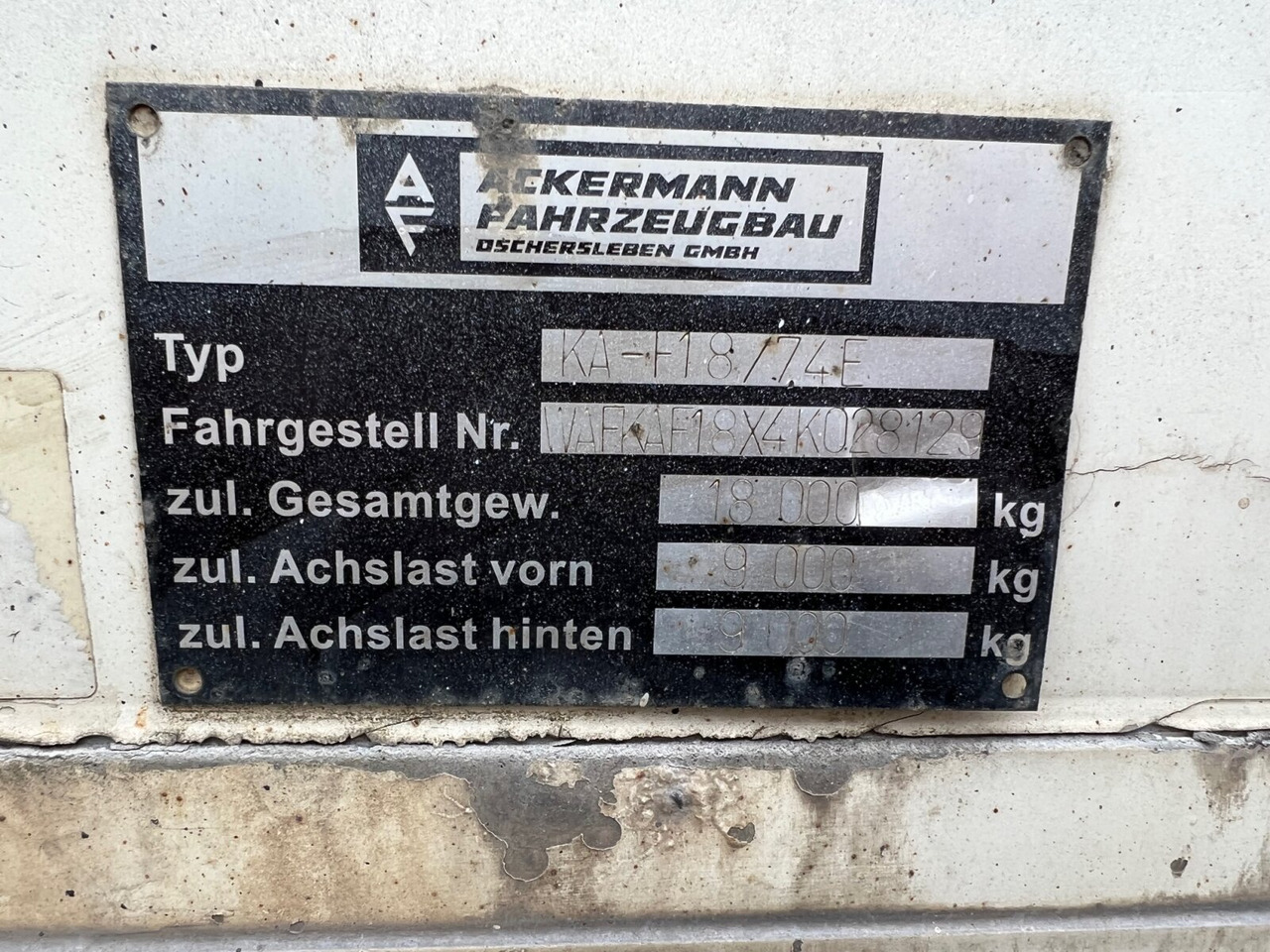 KA-F 18/74E Ackermann, Oschersl. KA-F 18/74E mit LBW MBB, 44cbm - Прицеп-фургон: фото 5 KA-F 18/74E Ackermann, Oschersl. KA-F 18/74E mit LBW MBB, 44cbm - Прицеп-фургон: фото 5