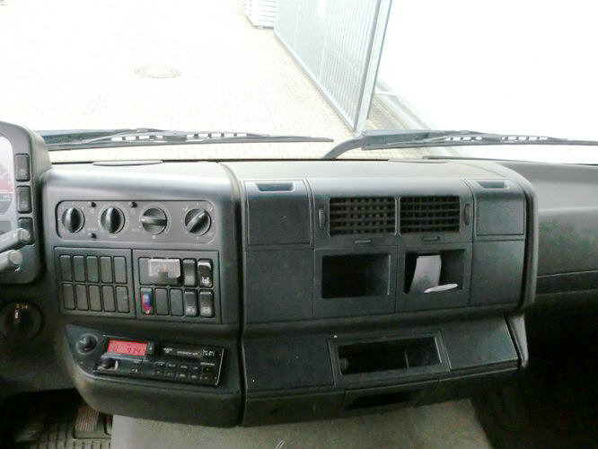 MAN TGA 18.360 4x2 TGA 18.360 4x2, Baustoff, Kran ATLAS 125.1 в лизинг MAN TGA 18.360 4x2 TGA 18.360 4x2, Baustoff, Kran ATLAS 125.1: фото 12