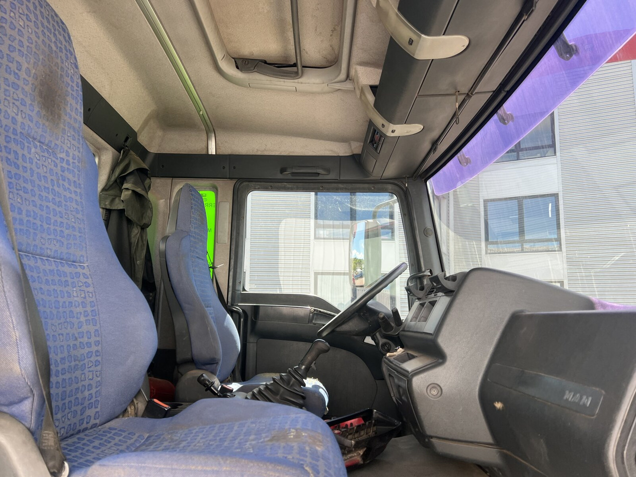 MAN TGA 26.363/410 6x4 BB TGA 26.363/410 6x4 BB, 2-S-Alukipper - Самосвал, Автоманипулятор: фото 3 MAN TGA 26.363/410 6x4 BB TGA 26.363/410 6x4 BB, 2-S-Alukipper - Самосвал, Автоманипулятор: фото 3