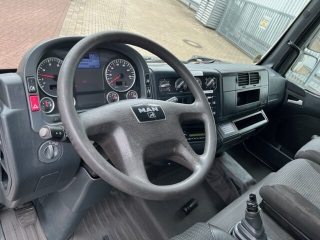 MAN TGL 8.180 4x2 BL TGL 8.180 4x2 BL mit MBB LBW - Грузовик с закрытым кузовом: фото 4 MAN TGL 8.180 4x2 BL TGL 8.180 4x2 BL mit MBB LBW - Грузовик с закрытым кузовом: фото 4