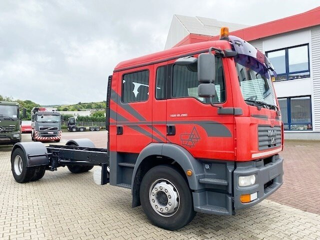 Грузовик-шасси MAN TGM 18.280 4x2 BL Doka TGM 18.280 4x2 BL Doka: фото 9