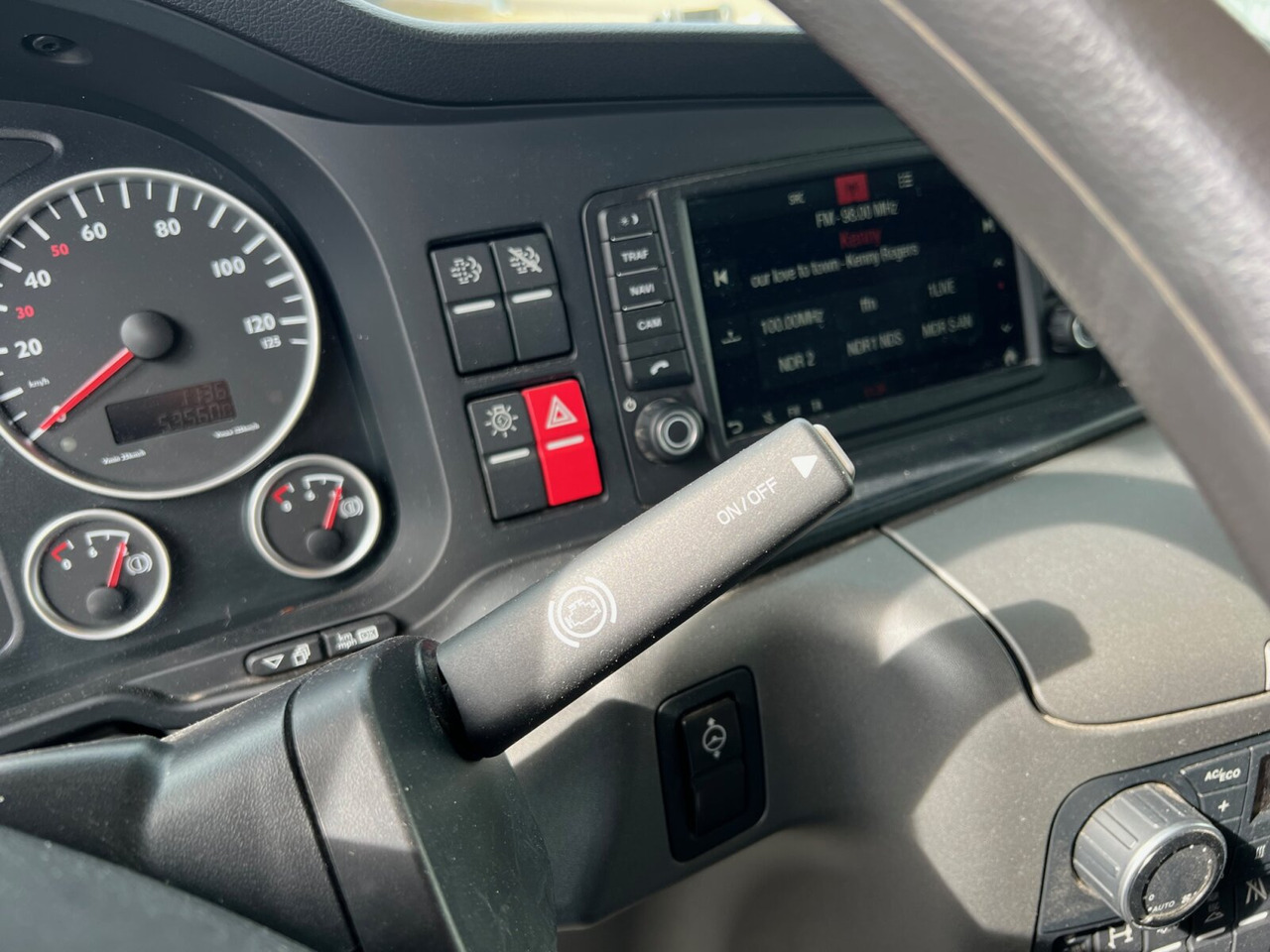 MAN TGS 26.360/400 6x2-4 BL TGS 26.360/400 6x2-4 BL, Lenk-/Lift, Kran Atlas AK 206.3E A5, Funk - Крюковой мультилифт, Автоманипулятор: фото 2 MAN TGS 26.360/400 6x2-4 BL TGS 26.360/400 6x2-4 BL, Lenk-/Lift, Kran Atlas AK 206.3E A5, Funk - Крюковой мультилифт, Автоманипулятор: фото 2