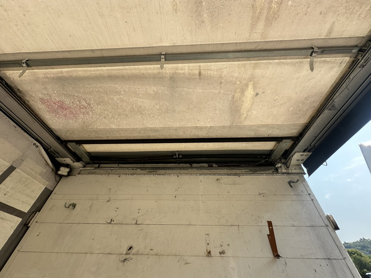 MAN TGS 26.400 6x2-4 LL TGS 26.400 6x2-4 LL, Lenk-/Lift, Edscha, Heckkran Palfinger PK23002-C + Jib PJ060A, Funk - Тентованный грузовик, Автоманипулятор: фото 4 MAN TGS 26.400 6x2-4 LL TGS 26.400 6x2-4 LL, Lenk-/Lift, Edscha, Heckkran Palfinger PK23002-C + Jib PJ060A, Funk - Тентованный грузовик, Автоманипулятор: фото 4