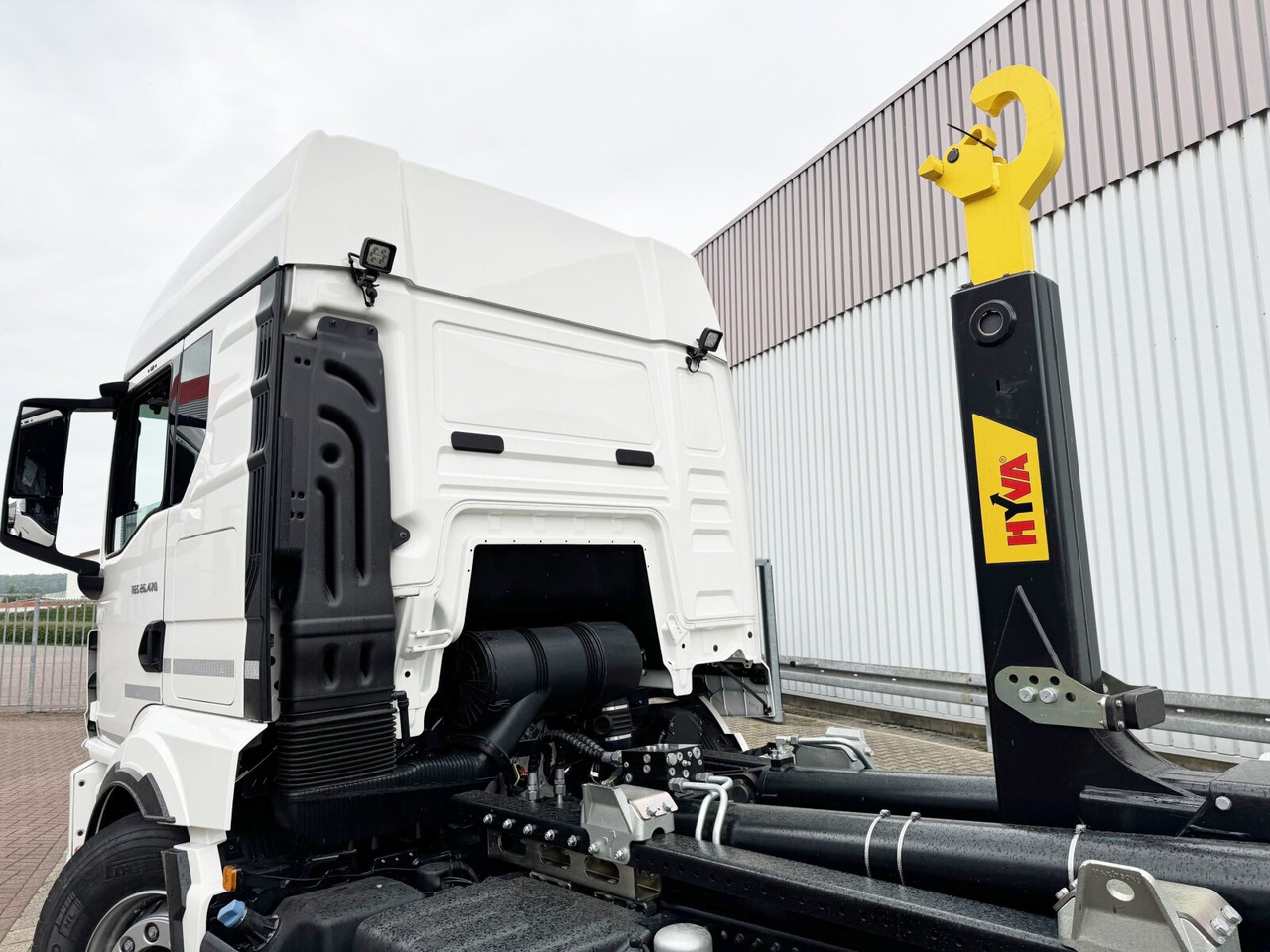 MAN TGS 26.470 6x2-4 LL CH TGS 26.470 6x2-4 LL CH, Retarder, Navi, Lenk-/Liftachse - Крюковой мультилифт: фото 2 MAN TGS 26.470 6x2-4 LL CH TGS 26.470 6x2-4 LL CH, Retarder, Navi, Lenk-/Liftachse - Крюковой мультилифт: фото 2