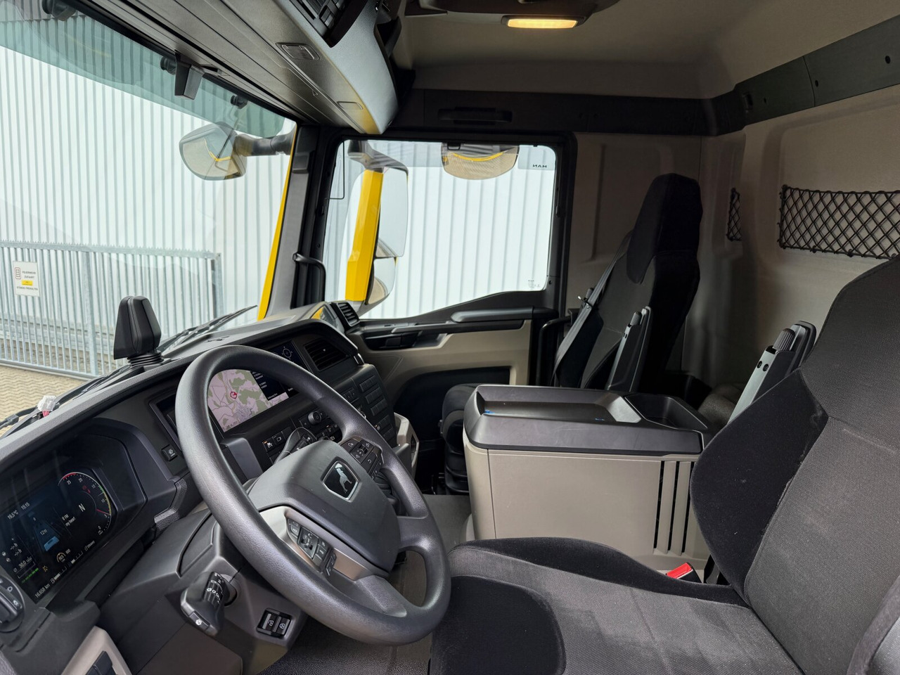 MAN TGS 26.470 6x6 BB TGS 26.470 6x6 BB, Hohe Bauart, Navi, Motorabtrieb, Bordmatik - Самосвал: фото 5 MAN TGS 26.470 6x6 BB TGS 26.470 6x6 BB, Hohe Bauart, Navi, Motorabtrieb, Bordmatik - Самосвал: фото 5