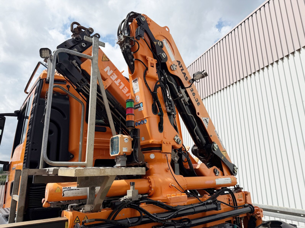 MAN TGS 28.440 6x2-4 BL TGS 28.440 6x2-4 BL, Lenk-/Liftachse, Kran Atlas 126.3E-A2L, Funk - Крюковой мультилифт, Автоманипулятор: фото 3 MAN TGS 28.440 6x2-4 BL TGS 28.440 6x2-4 BL, Lenk-/Liftachse, Kran Atlas 126.3E-A2L, Funk - Крюковой мультилифт, Автоманипулятор: фото 3