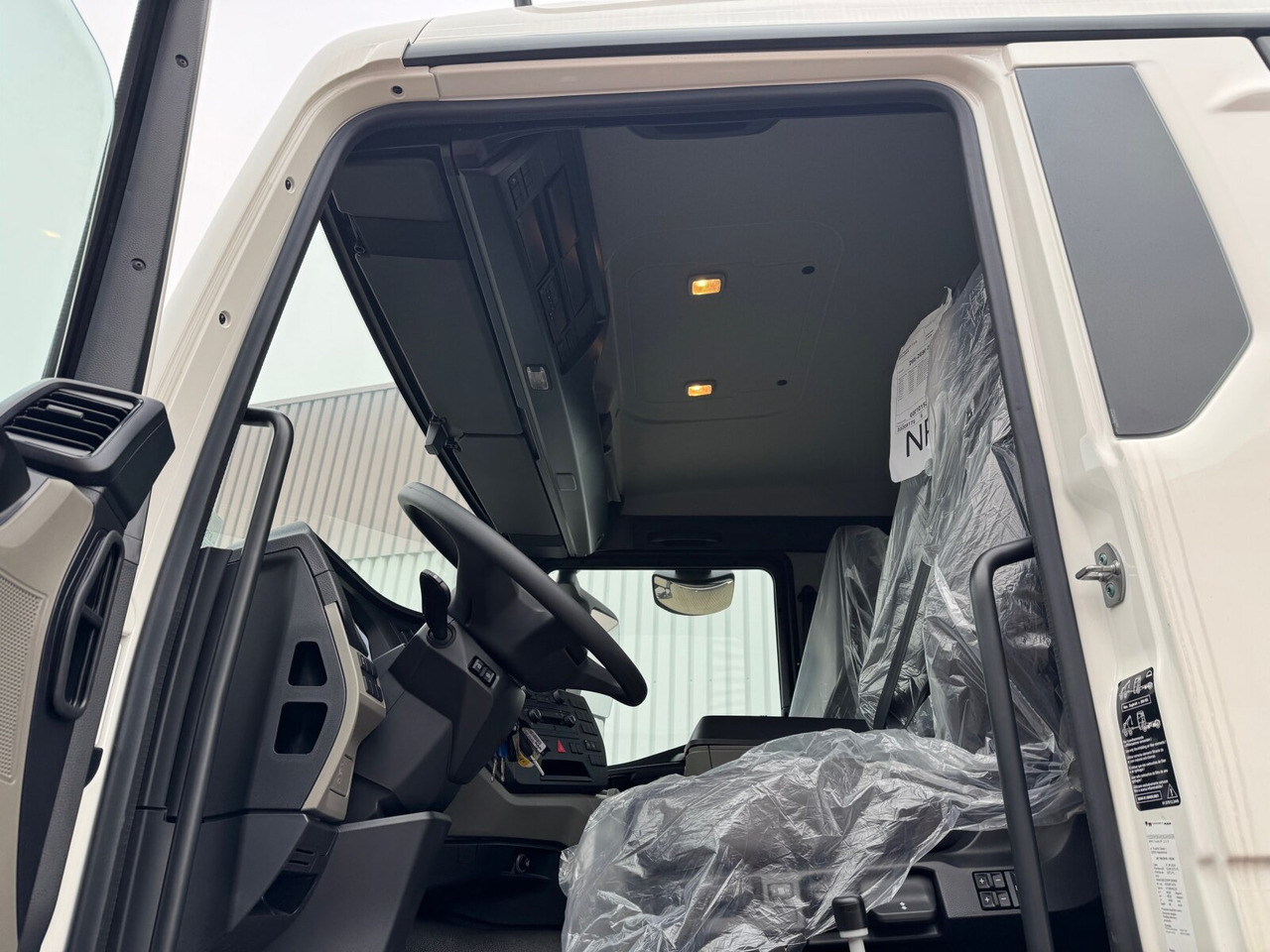 MAN TGS 33.440 6x4 BB TGS 33.440 6x4 BB - Грузовик-шасси: фото 2 MAN TGS 33.440 6x4 BB TGS 33.440 6x4 BB - Грузовик-шасси: фото 2