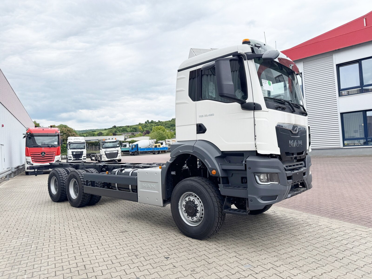 Новый Грузовик-шасси MAN TGS 33.480 6x6 BB CH TGS 33.480 6x6 BB CH, Hohe Bauart, Nebenantrieb: фото 9