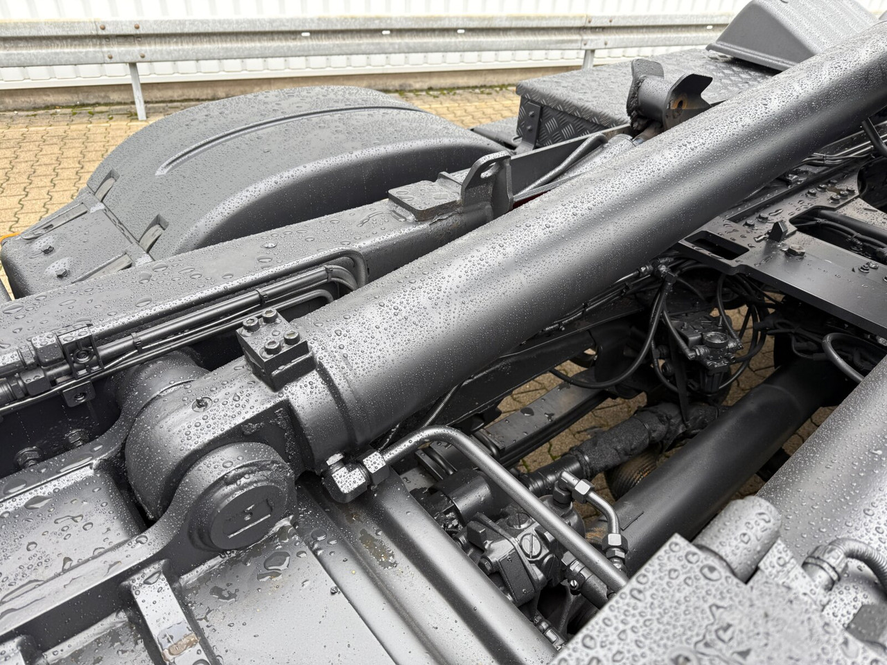 MAN TGS 35.480 8x4 BL TGS 35.480 8x4 BL, PriTarder, Navi - Крюковой мультилифт: фото 3 MAN TGS 35.480 8x4 BL TGS 35.480 8x4 BL, PriTarder, Navi - Крюковой мультилифт: фото 3