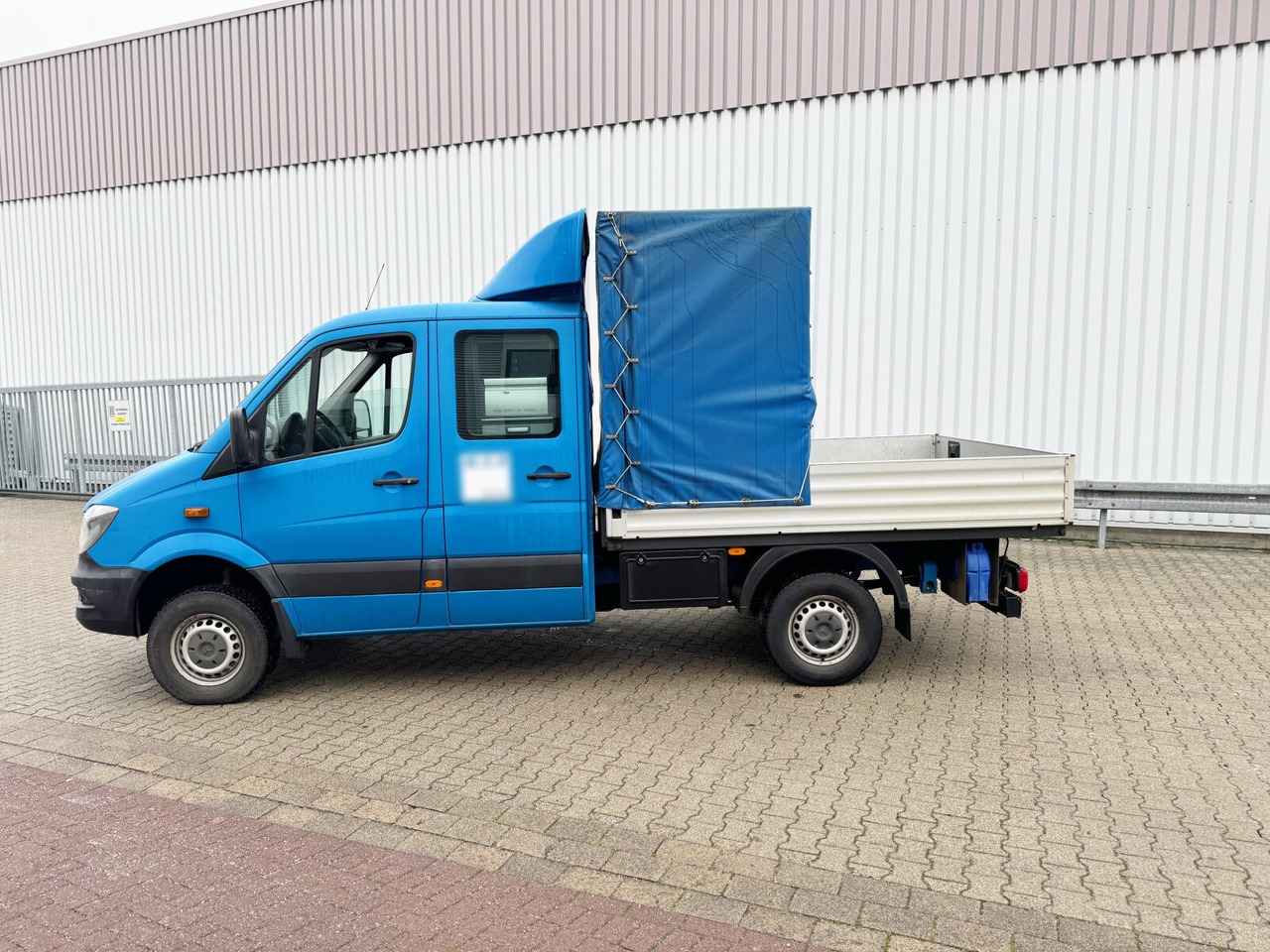 Малотоннажный бортовой грузовик, Грузопассажирский фургон Mercedes-Benz 316 4x4 Doka 316 4x4 Doka, Werkstatteinrichtung: фото 13