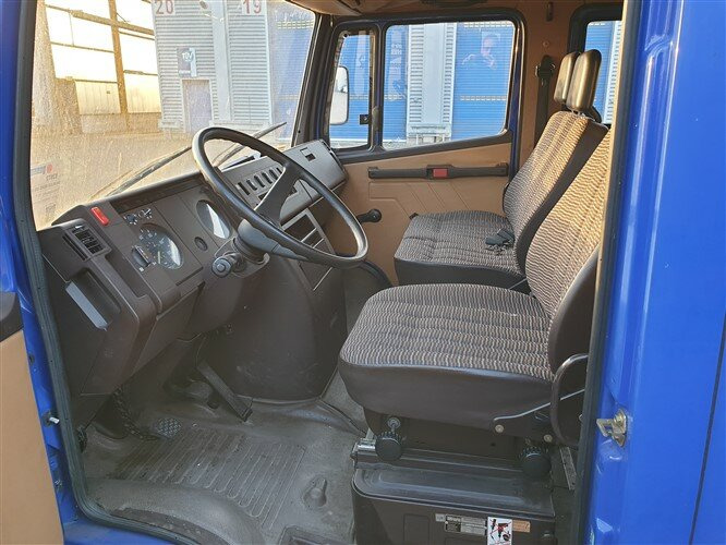 Тентованный грузовик Mercedes-Benz 508 D 4x2 Doka 508 D 4x2 Doka, EX-THW: фото 14 Тентованный грузовик Mercedes-Benz 508 D 4x2 Doka 508 D 4x2 Doka, EX-THW: фото 14