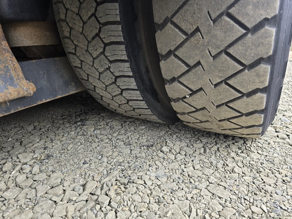 Mercedes-Benz Actros 2032 LA 4x4 Actros 2032 LA 4x4/ Rdstand 3.600 mm - Грузовик-шасси: фото 4 Mercedes-Benz Actros 2032 LA 4x4 Actros 2032 LA 4x4/ Rdstand 3.600 mm - Грузовик-шасси: фото 4