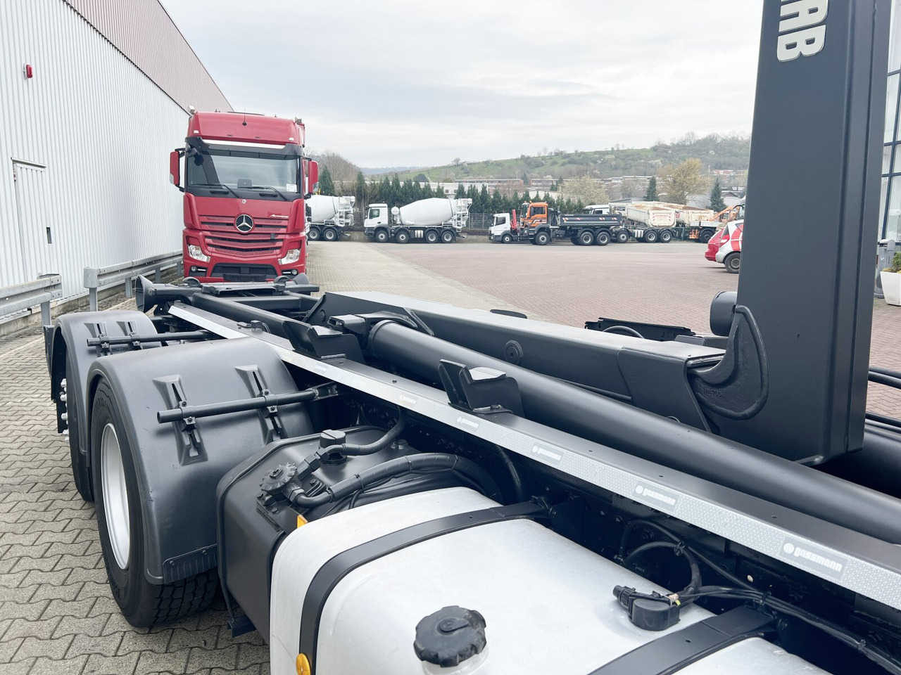 Mercedes-Benz Actros 2546 L 6x2 NLA Actros 2546 L 6x2/45 NLA, Retarder, Lift-/Lenkachse - Крюковой мультилифт: фото 2 Mercedes-Benz Actros 2546 L 6x2 NLA Actros 2546 L 6x2/45 NLA, Retarder, Lift-/Lenkachse - Крюковой мультилифт: фото 2