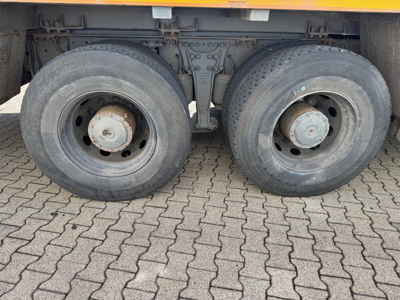 Mercedes-Benz Actros 2641/48 L 6x4 Actros 2641/48 L 6x4 - Грузовик-шасси: фото 3 Mercedes-Benz Actros 2641/48 L 6x4 Actros 2641/48 L 6x4 - Грузовик-шасси: фото 3