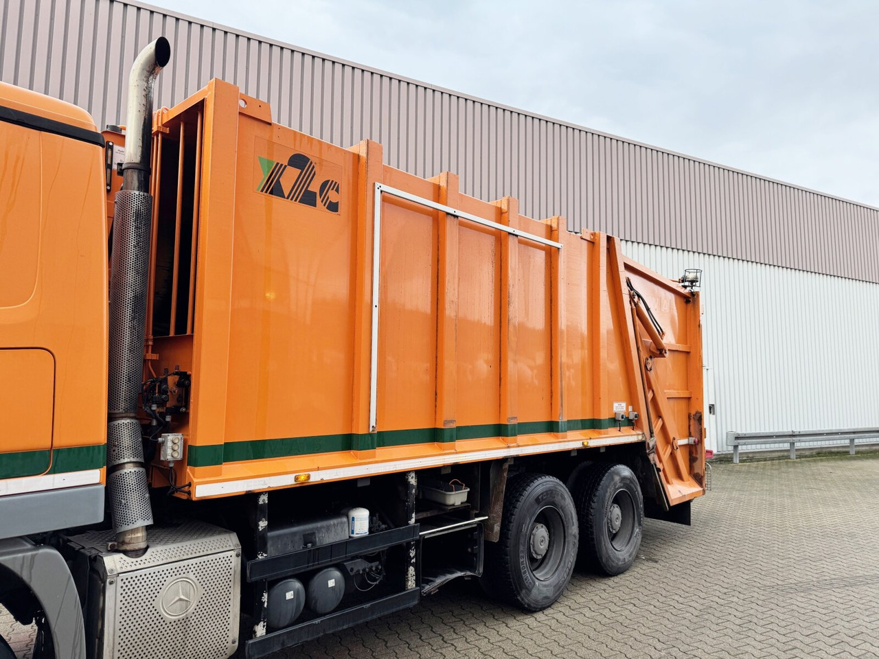 Мусоровоз для транспортировки мусора Mercedes-Benz Actros 2641/48 L 6x4 Actros 2641/48 L 6x4, Haller M21X2C, Zöller Schüttung: фото 15