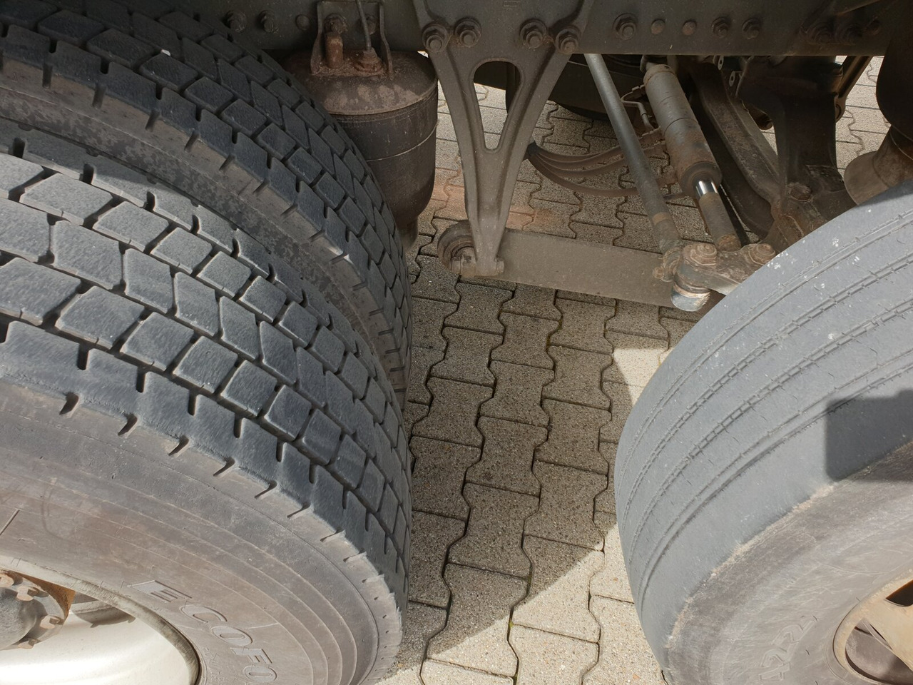 Mercedes-Benz Actros 3236 L 8x2/6 Actros 3236 L 8x2/6, 2x Lenkachse, Schörling Aufbau, Zoeller-Schüttung - Мусоровоз: фото 2 Mercedes-Benz Actros 3236 L 8x2/6 Actros 3236 L 8x2/6, 2x Lenkachse, Schörling Aufbau, Zoeller-Schüttung - Мусоровоз: фото 2