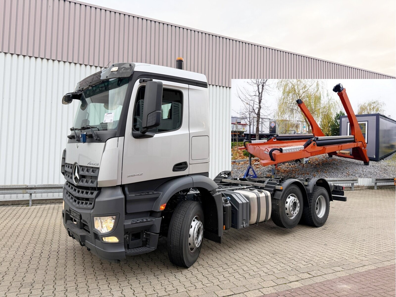 Mercedes-Benz Arocs 2542 L 6x2/4 Arocs 2542/45 L 6x2/4, Vorlauflenk-/liftachse, Navi, MultimediaCockpit - Портальный бункеровоз: фото 1 Mercedes-Benz Arocs 2542 L 6x2/4 Arocs 2542/45 L 6x2/4, Vorlauflenk-/liftachse, Navi, MultimediaCockpit - Портальный бункеровоз: фото 1