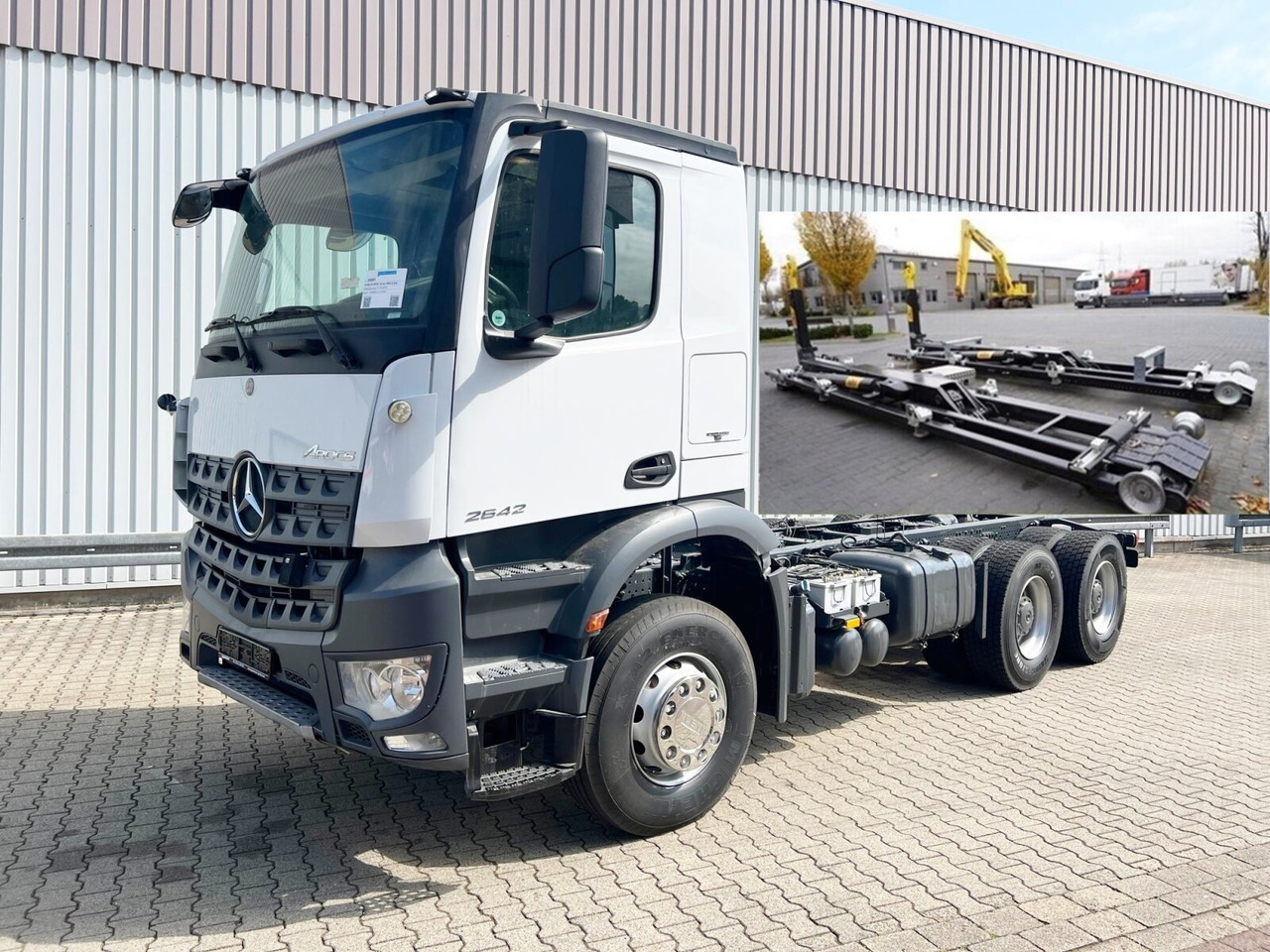 Mercedes-Benz Arocs 2642 K 6x4 Arocs 2642 K 6x4/33 , Retarder, Motorabtrieb - Крюковой мультилифт: фото 1 Mercedes-Benz Arocs 2642 K 6x4 Arocs 2642 K 6x4/33 , Retarder, Motorabtrieb - Крюковой мультилифт: фото 1