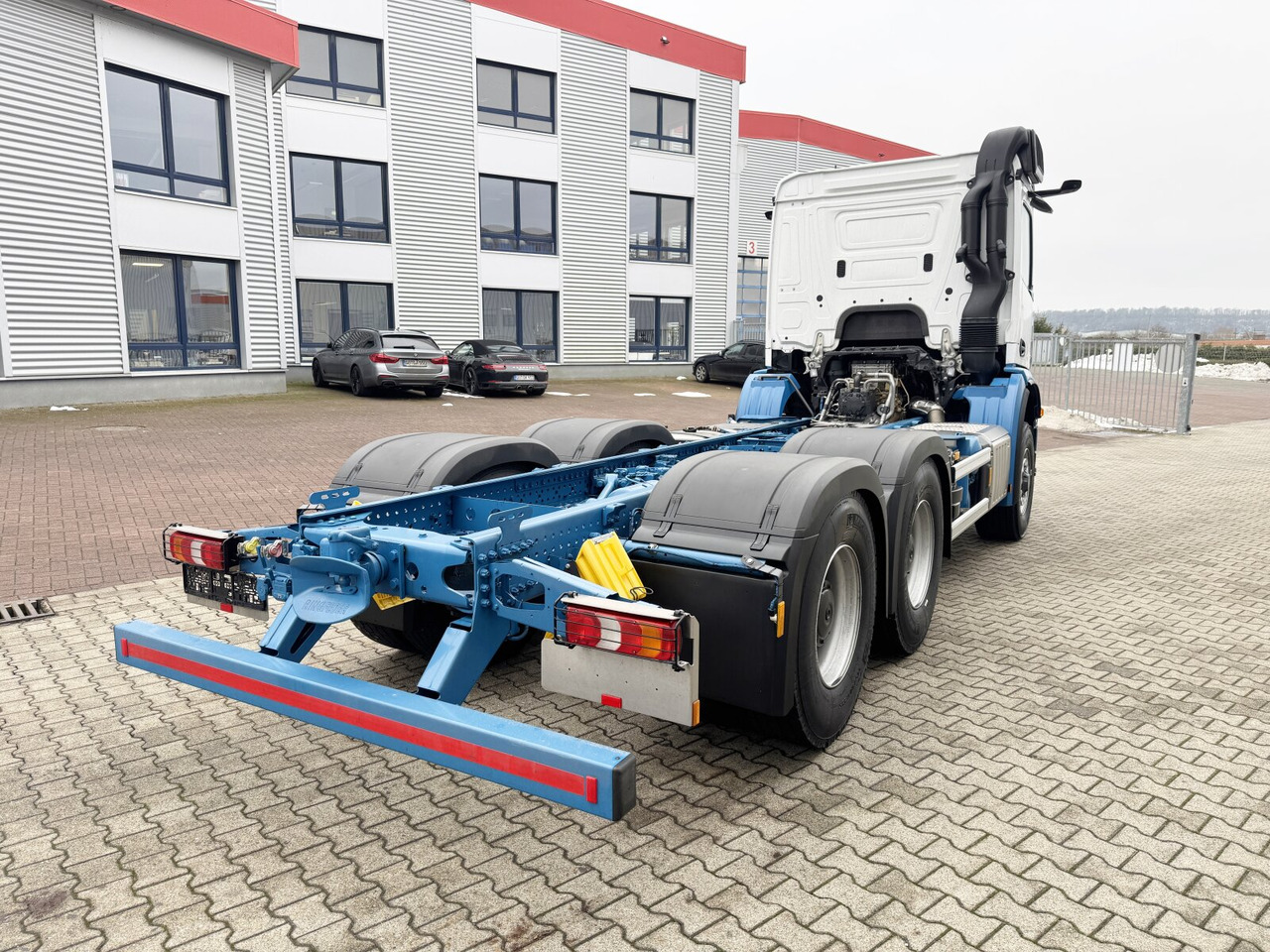 Новый Грузовик-шасси Mercedes-Benz Arocs 2651 L 6x6 Arocs 2651 L 6x6, HydroDrive, MirrorCam, Massage-Sitz, Motorabtrieb: фото 9