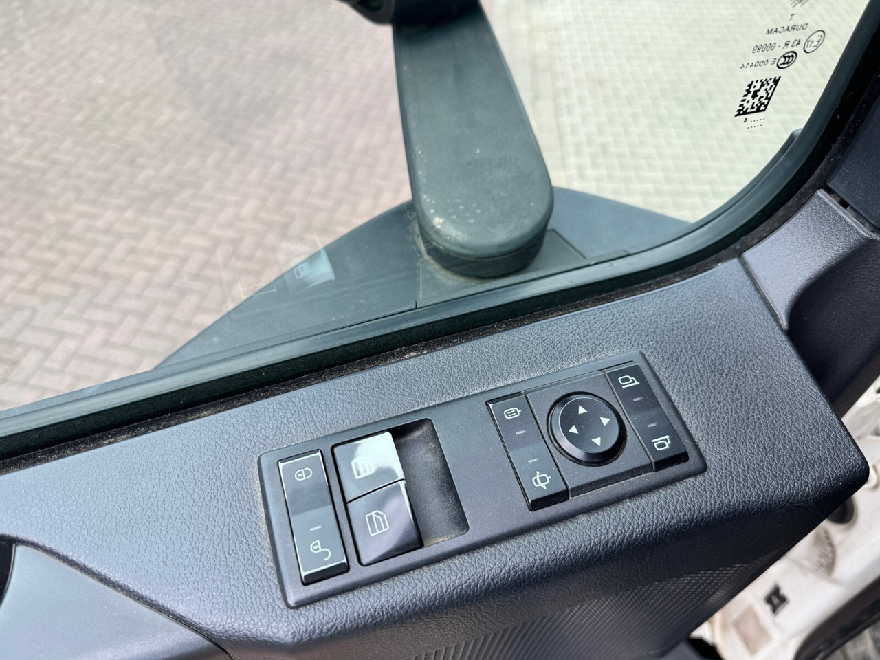 Mercedes-Benz Arocs 3351 AK 6x6 Arocs 3351 AK 6x6, Retarder, Navi, Grounder - Крюковой мультилифт: фото 4 Mercedes-Benz Arocs 3351 AK 6x6 Arocs 3351 AK 6x6, Retarder, Navi, Grounder - Крюковой мультилифт: фото 4