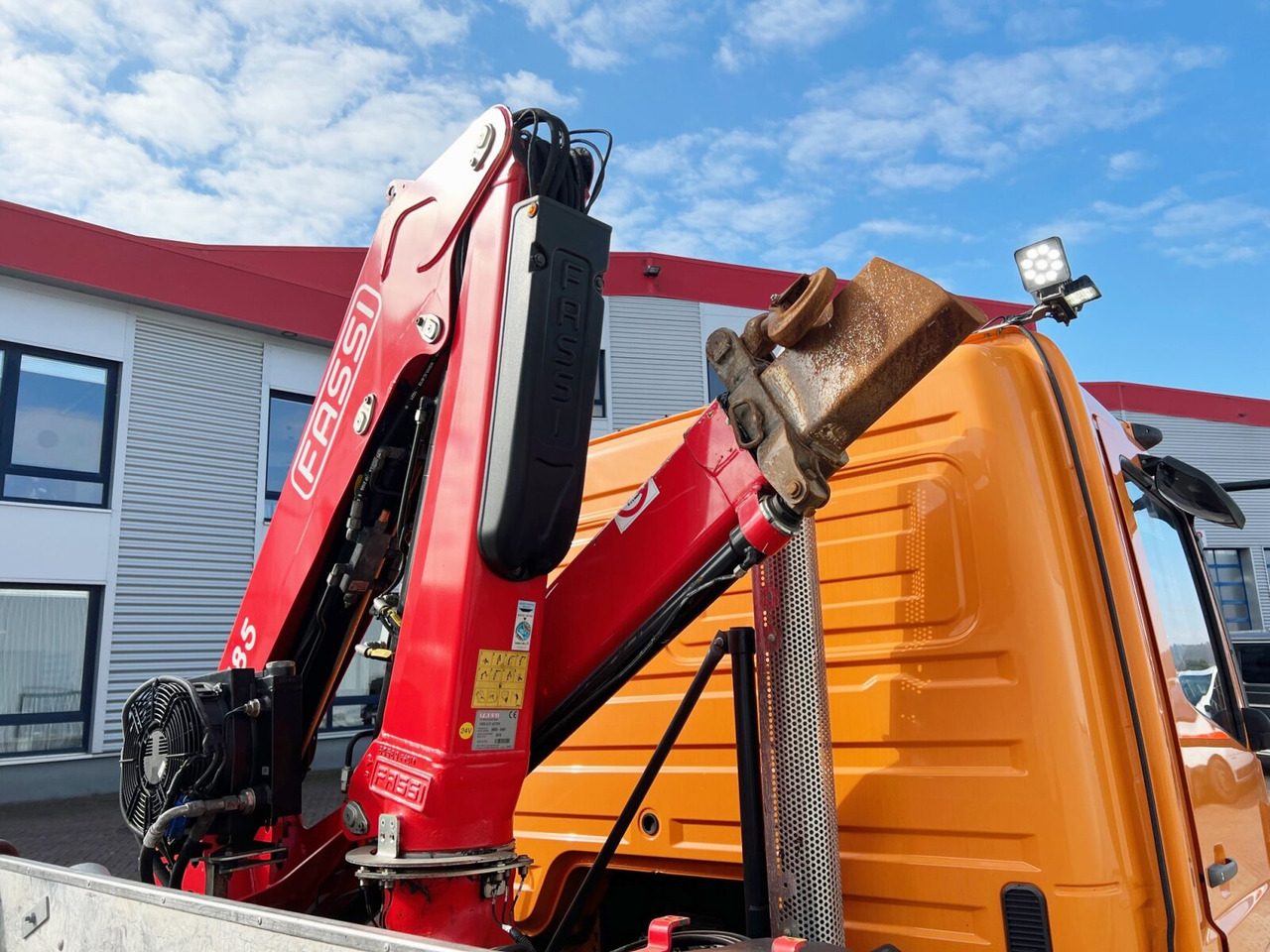 Автоманипулятор, Грузовик бортовой/ Платформа Mercedes-Benz Atego 1023 L 4x2 Atego 1023 L 4x2 mit Kran Fassi F85B.0.21: фото 11