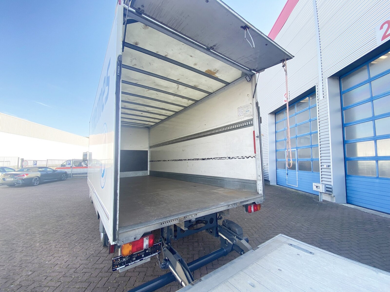 Mercedes-Benz Atego 816 4x2 Atego 816 4x2 mit Sörensen LBW - Грузовик с закрытым кузовом: фото 3 Mercedes-Benz Atego 816 4x2 Atego 816 4x2 mit Sörensen LBW - Грузовик с закрытым кузовом: фото 3